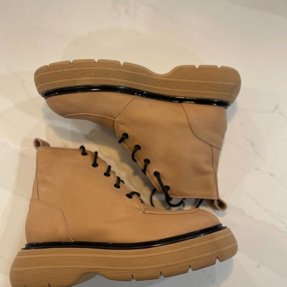 New Free People Mara Lace Up Platform Boots in Taupe Brown size US 9 / EUR 39 - Picture 6 of 9